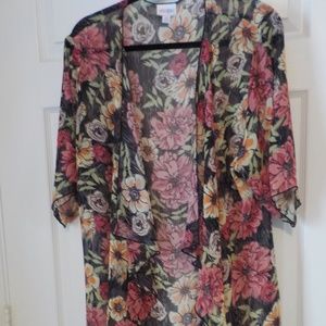 Lularoe Medium Floral Shirley